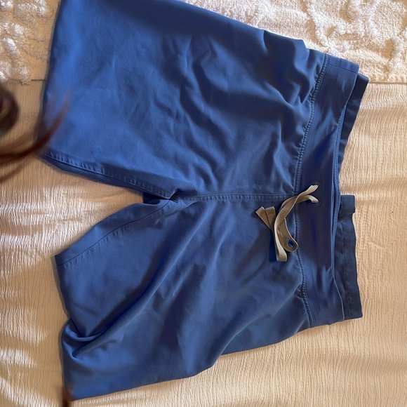 Figs - Picture 2 of 3